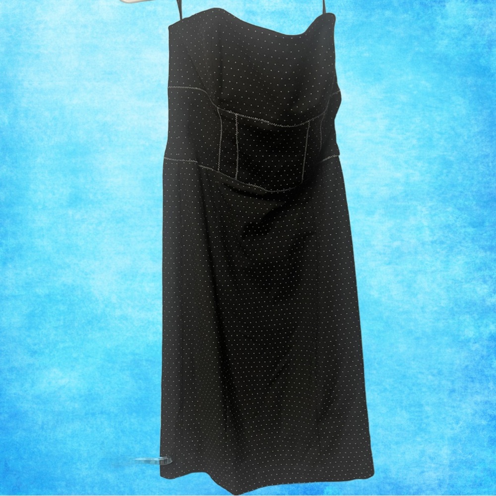 Strapless below knee dress